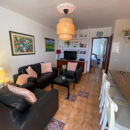 Azul 41 - Puerto Del Carmen Harbor With Oceanview, Pet Friendly, Pool Lejlighed Tías Eksteriør billede